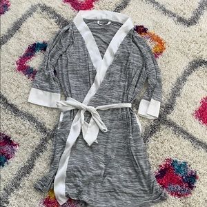 ✨HP✨ Kindred Bravely Maternity/Nursing Robe